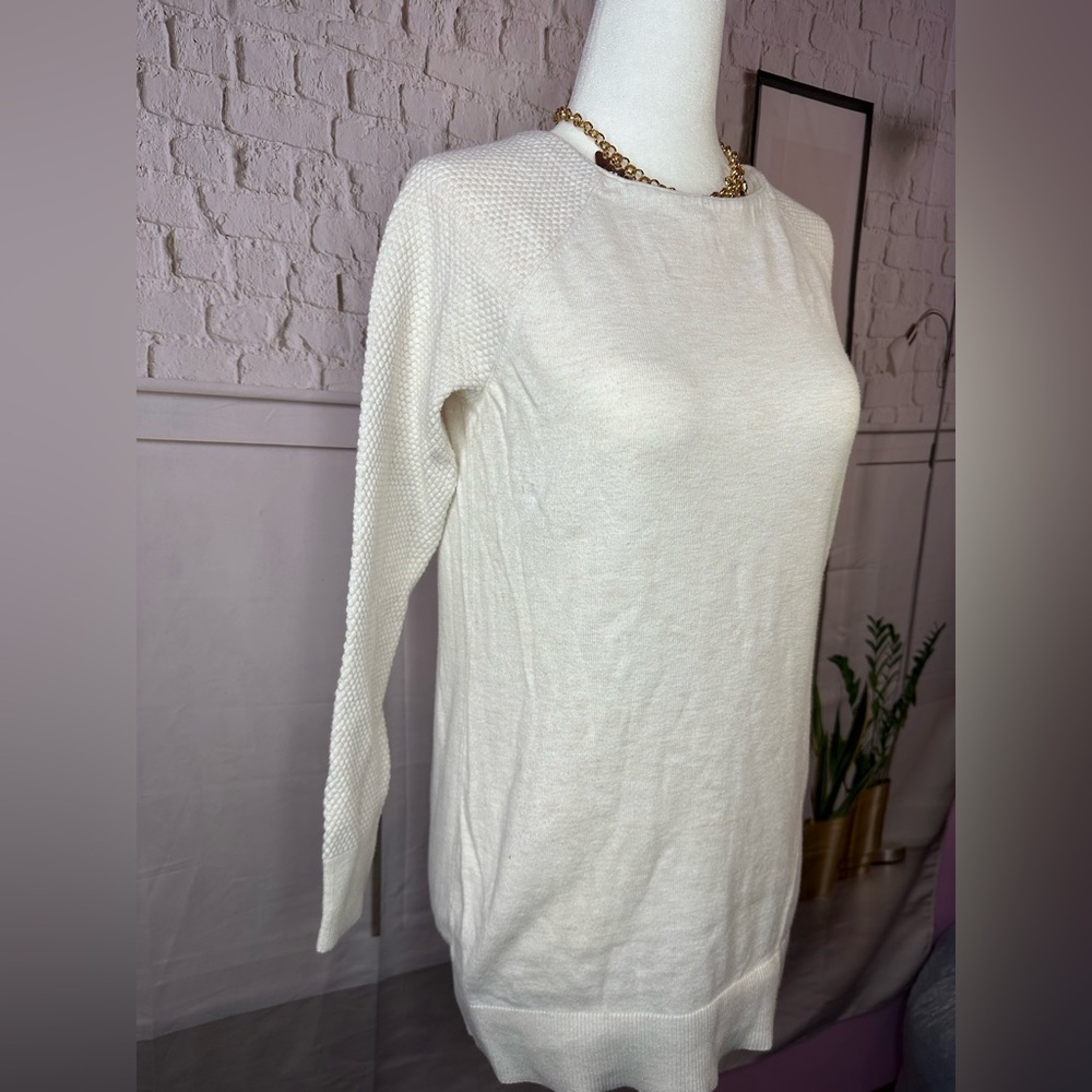 LOFT Women's Ivory Crew Neck Sweater - Picture 4 of 7